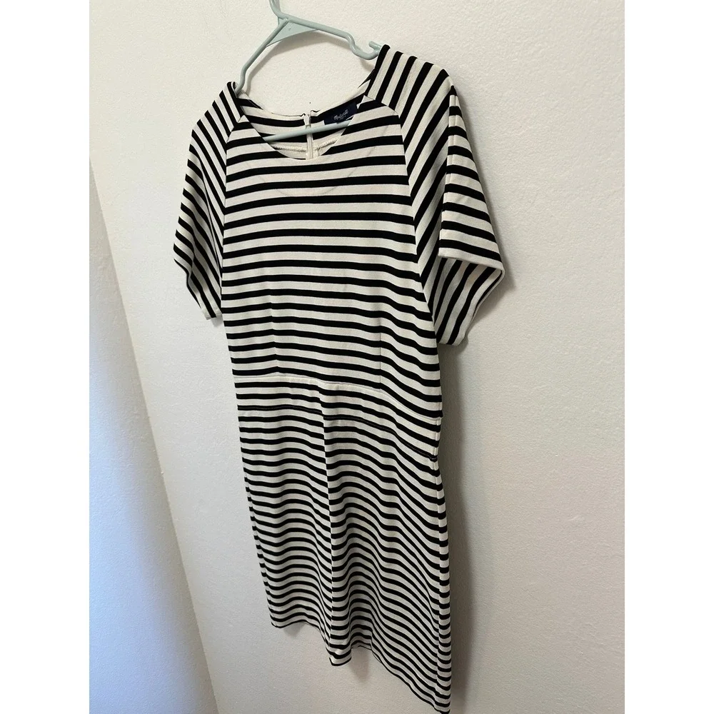 Madewell Striped Short Sleeve Dress Casual Everyday Womens Size 10 - Picture 5 of 8